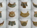 collares